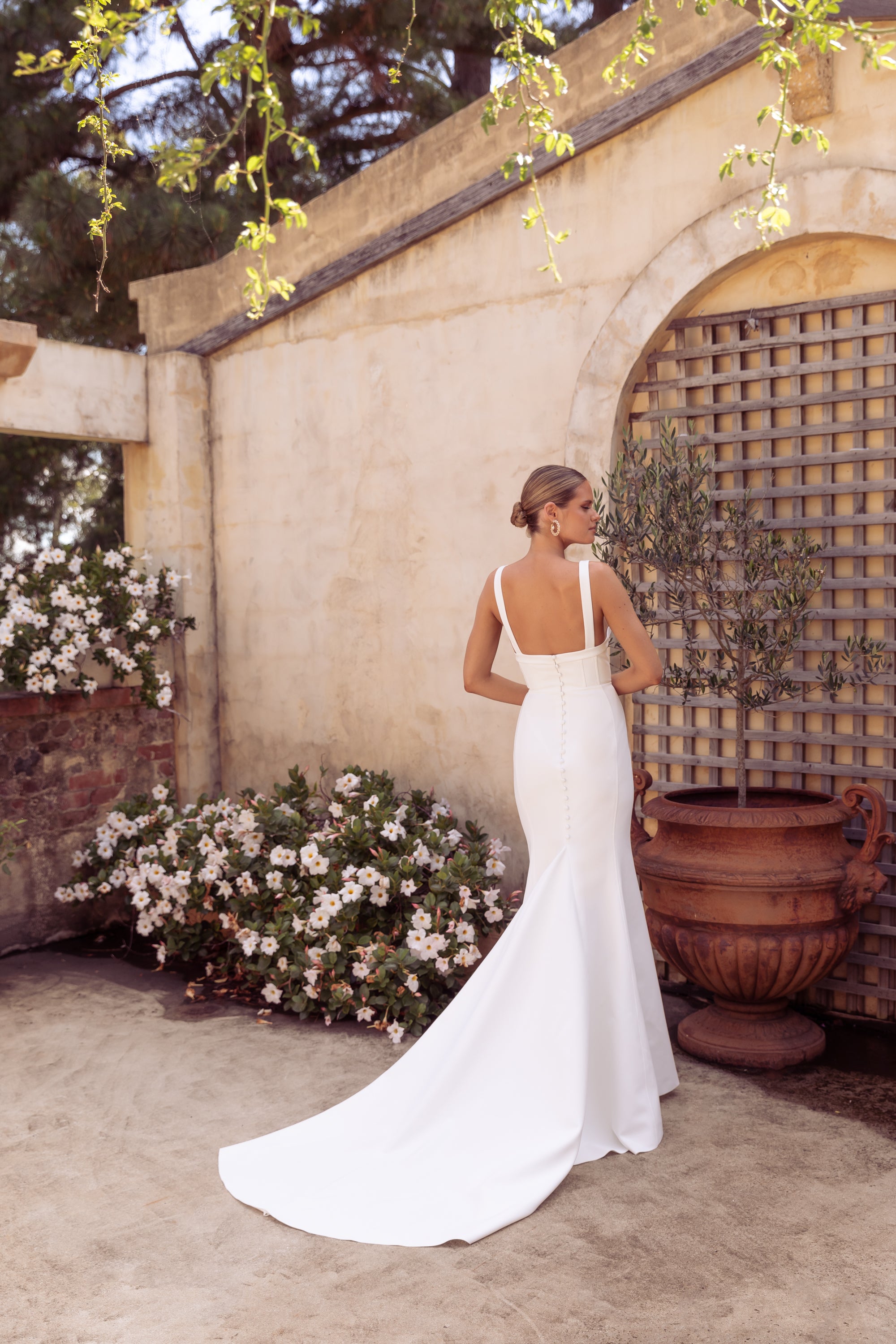 Tommie – Jane Hill Wedding Gowns