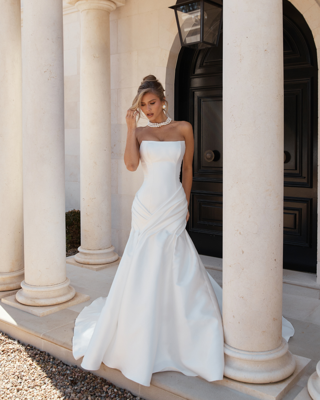 Mossman – Jane Hill Wedding Gowns