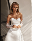 Pearl Tulle sleeve
