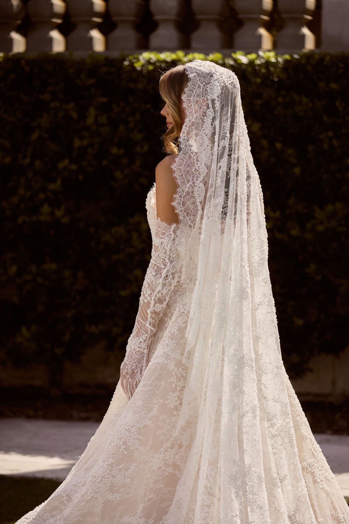Bella Rose Veil