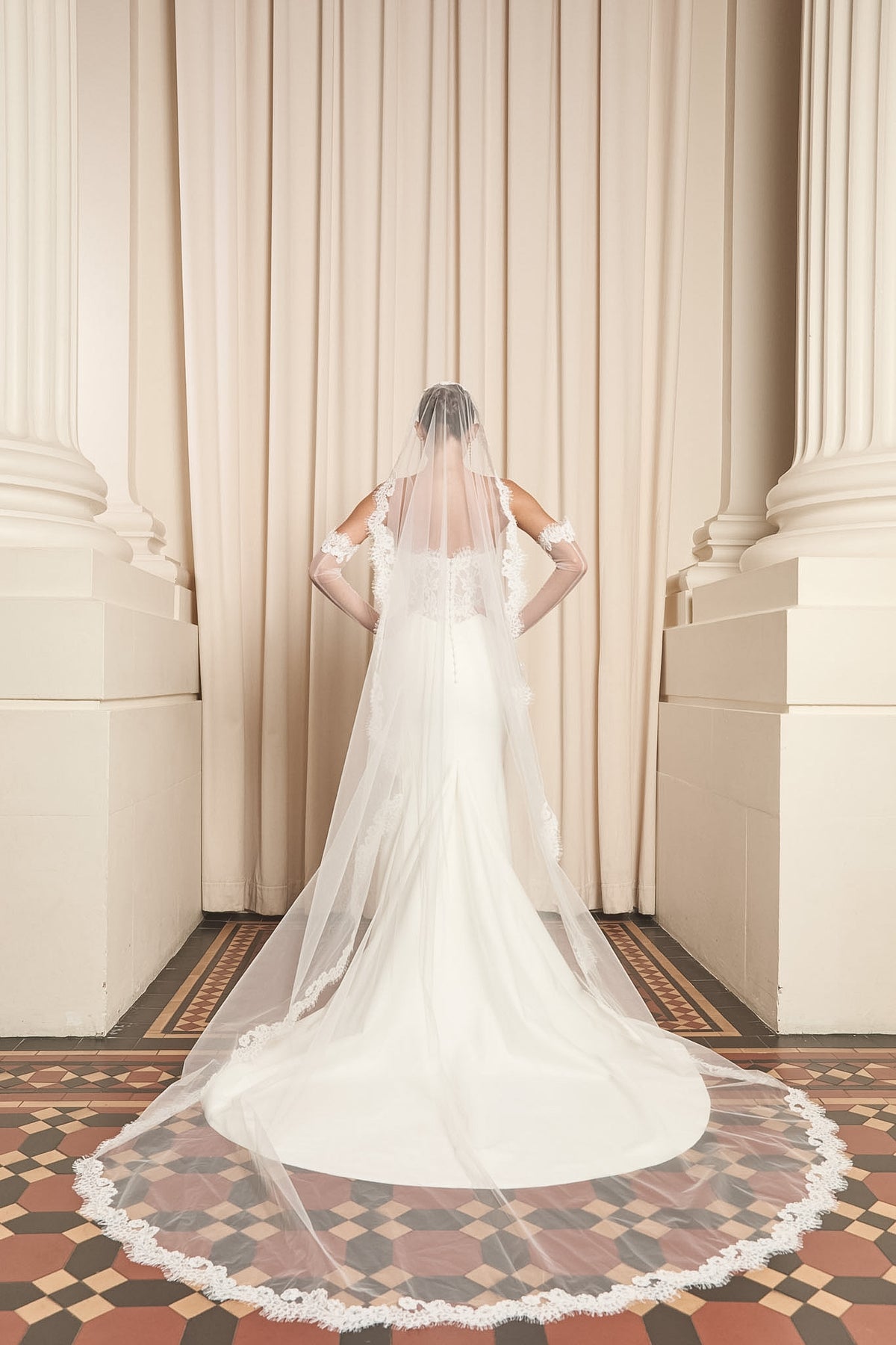 Laine Veil