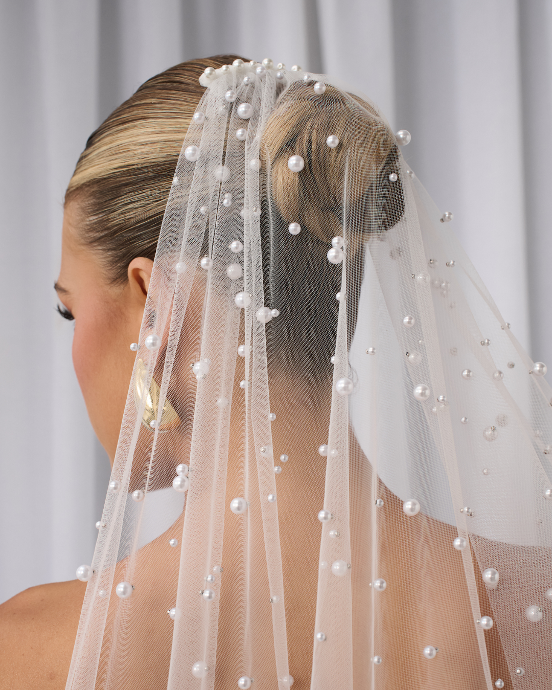 Pearl Trim Cathedral Veil