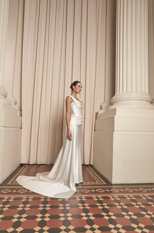 Woods in Silk White
